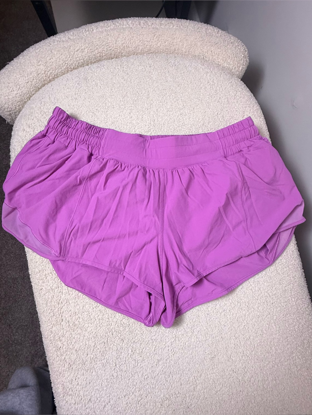 Lululemon Hotty Hot Shorts Low Rise Active Shorts In Purple/Pink Women’s Size 12